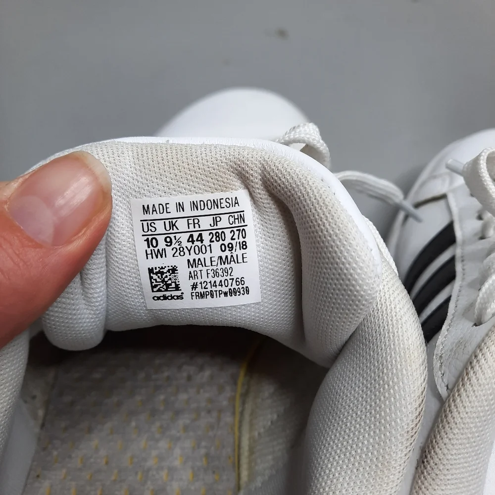 Adidas Cloudfoam Comfort Sneakers